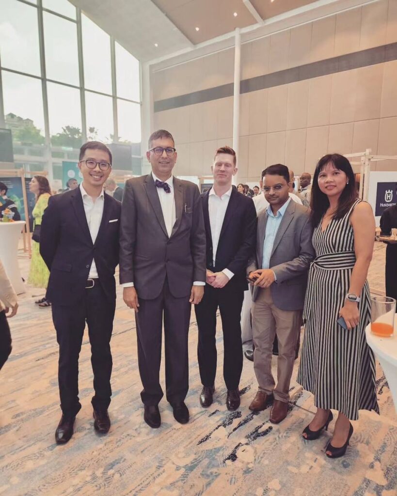 Photo 1 of 1: With the team from AstraZeneca and I had a close discussion on artificial Intelligence