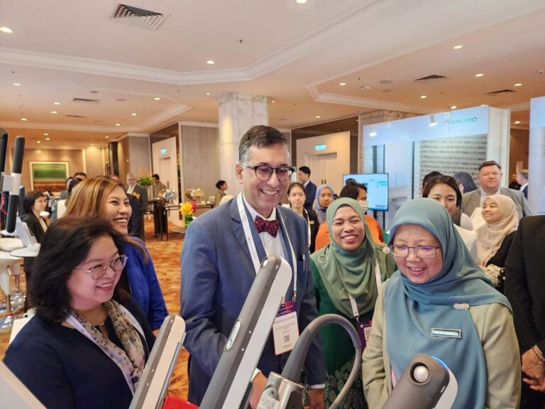 Photo 3 of 3: Minister of Health Malaysia YB Dr Zaliha Mustafa officiating Hospital Management Asia 2023 Kuala Lumpur