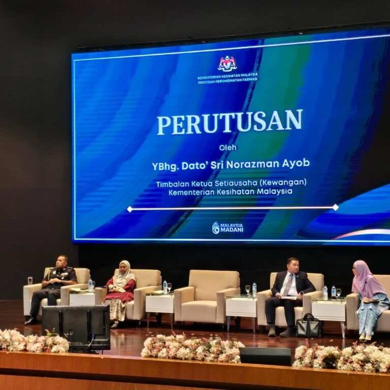 Photo 2 of 3: Just concluded a Dialogue Session with Ministry Of Health Malaysia on Drug Price Transparency which was…