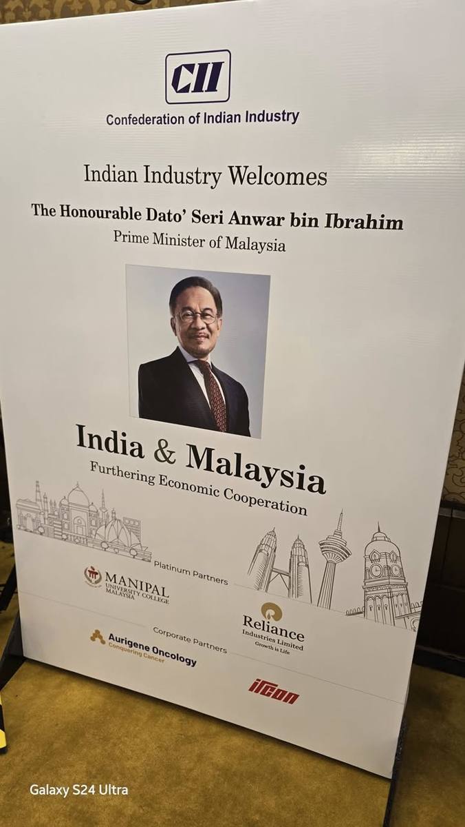 Photo 4 of 4: As a representative of the Association of Private Hospitals Malaysia, I participated in a meeting with…