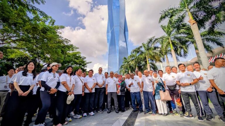 Photo 2 of 4: Prince Court Medical Centre participated as Healthcare provider at the ‘Walk With The King Of Sports’…