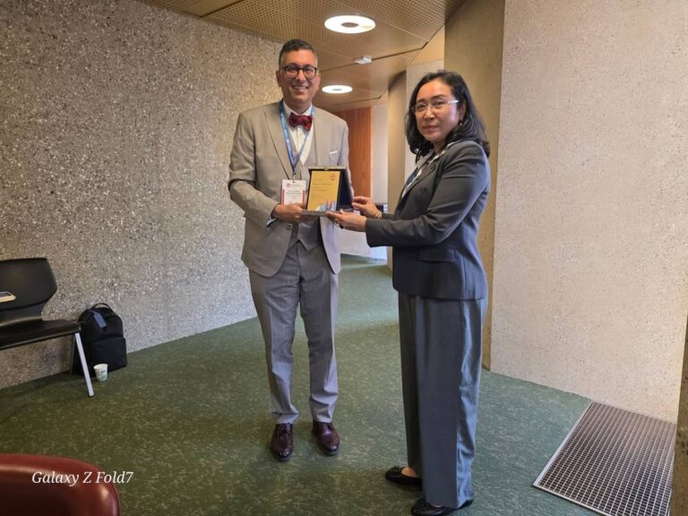 Photo 5 of 6: Historic moments for the Asian Hospital Federation (AHF) in Geneva: we welcomed two new members —…