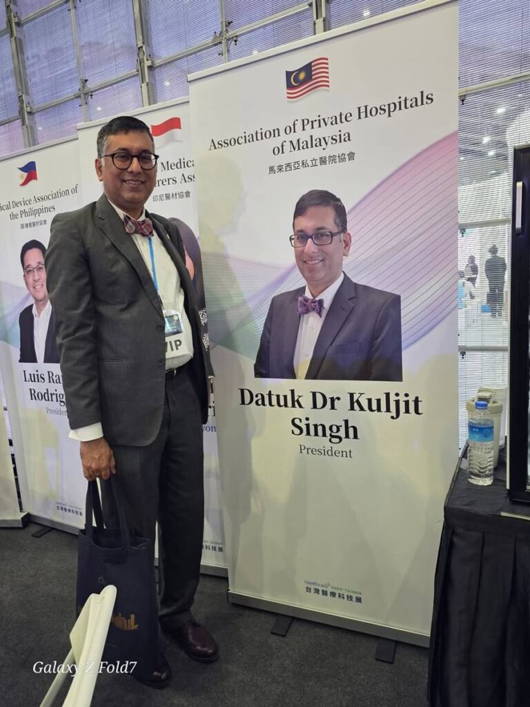 Photo 3 of 4: Delighted to share insights on the evolving Asian healthcare landscape at the Taiwan Healthcare Expo.