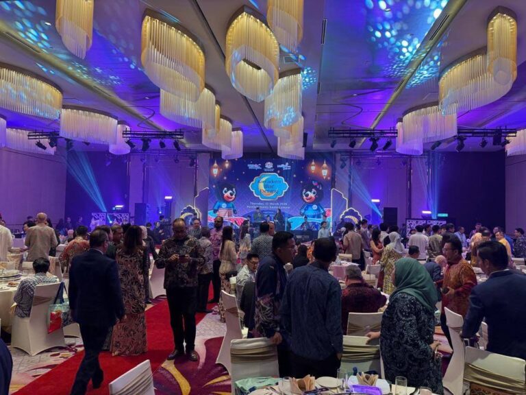 Photo 2 of 3: Completed my day after Sarawak by attending IFTAR hosted by the Minister of Tourism, Arts and Culture of…