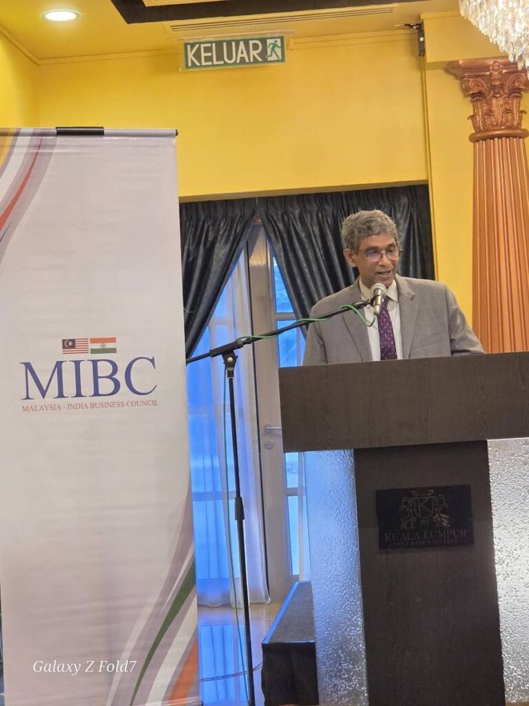 Photo 2 of 3: A farewell luncheon honoring H.E.