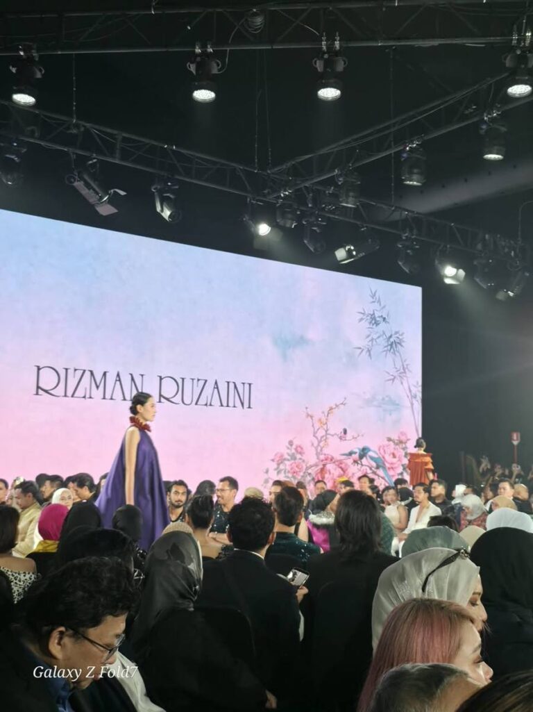 Photo 4 of 4: KL Fashion Week at KLCC