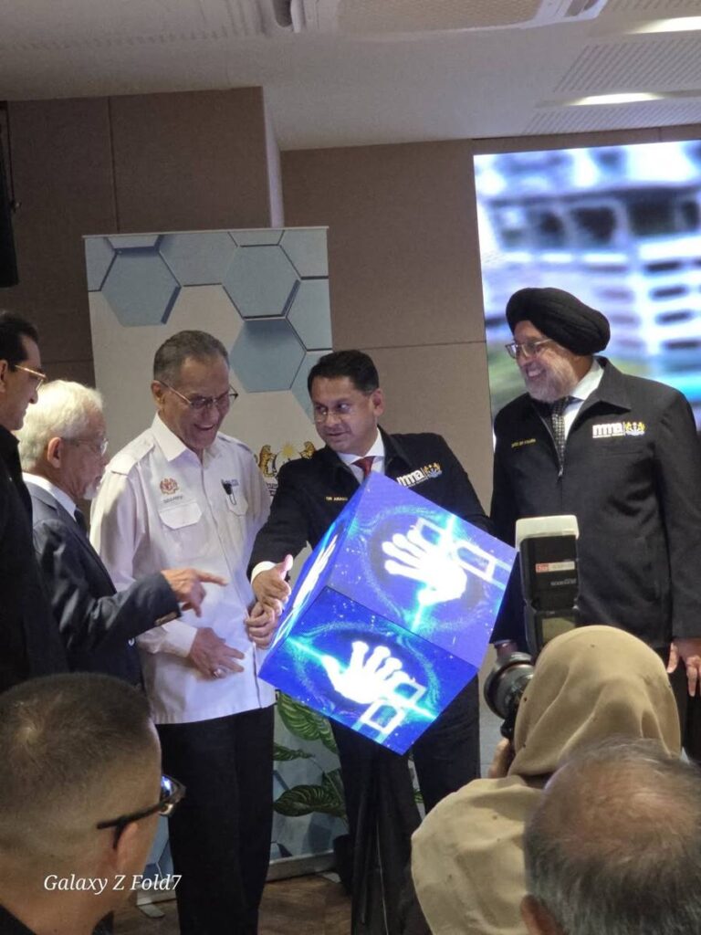 Photo 3 of 3: Feeling honoured to be invited to the grand reopening of the beautifully renovated Malaysian Medical…
