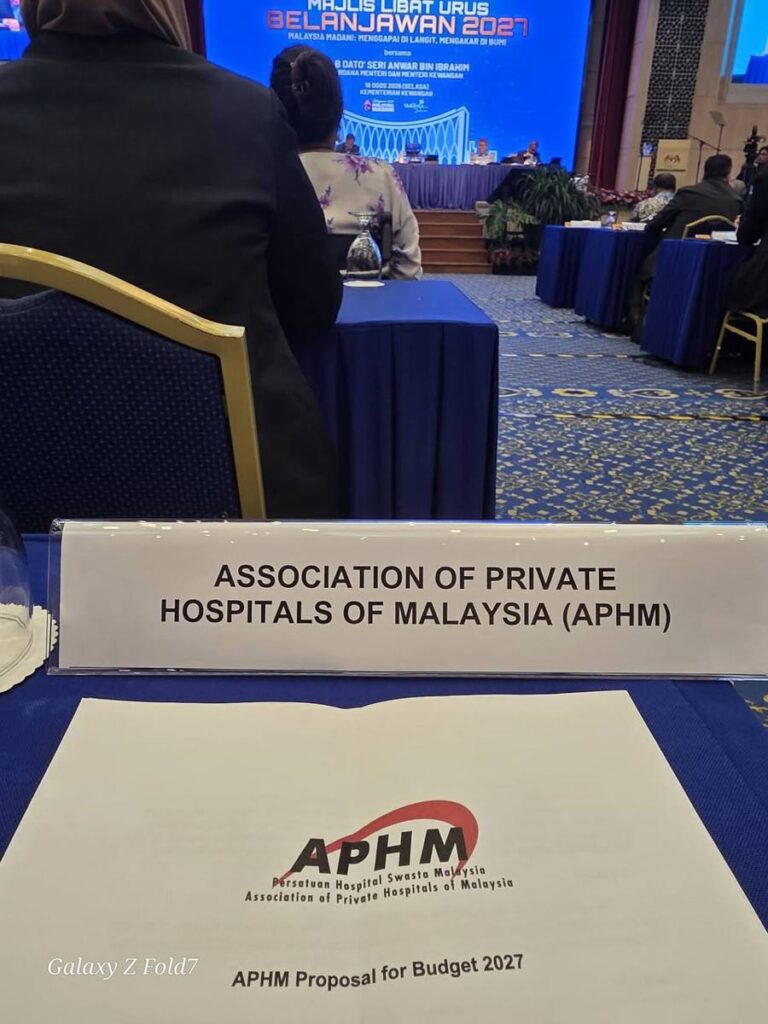 Photo 3 of 3: The Association of Private Hospitals Malaysia participated in a closed-door session focused on…